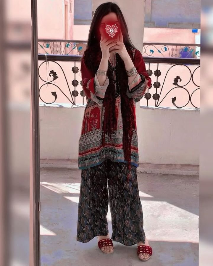 Zara Mansoor.